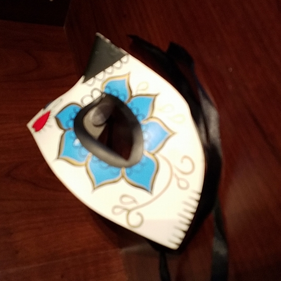 Day of the death grimace - Picture 2 of 2